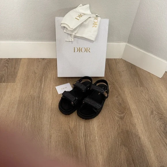 Authentic! Dior Dioract Woven Raffia Sandals - Black - Picture 4 of 11